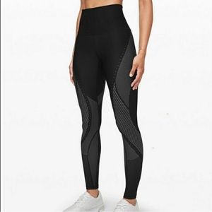 Lululemon Mapped Out HR Tight 28” Legging